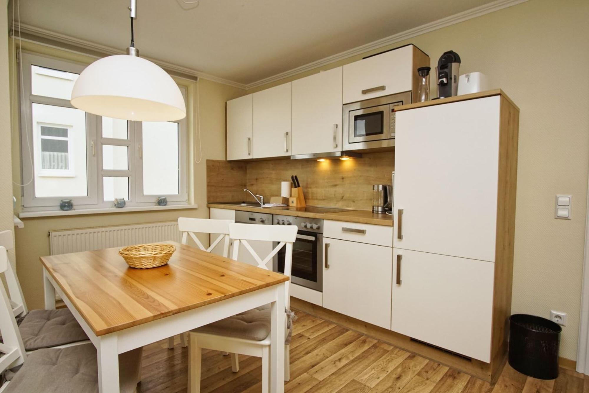 Mit Meerblick Und Balkon, Gratis Nutzung Vom Ahoi Erlebnisbad Und Sauna In Sellin - Meeresblick Fewo 38 Gohren Bagian luar foto
