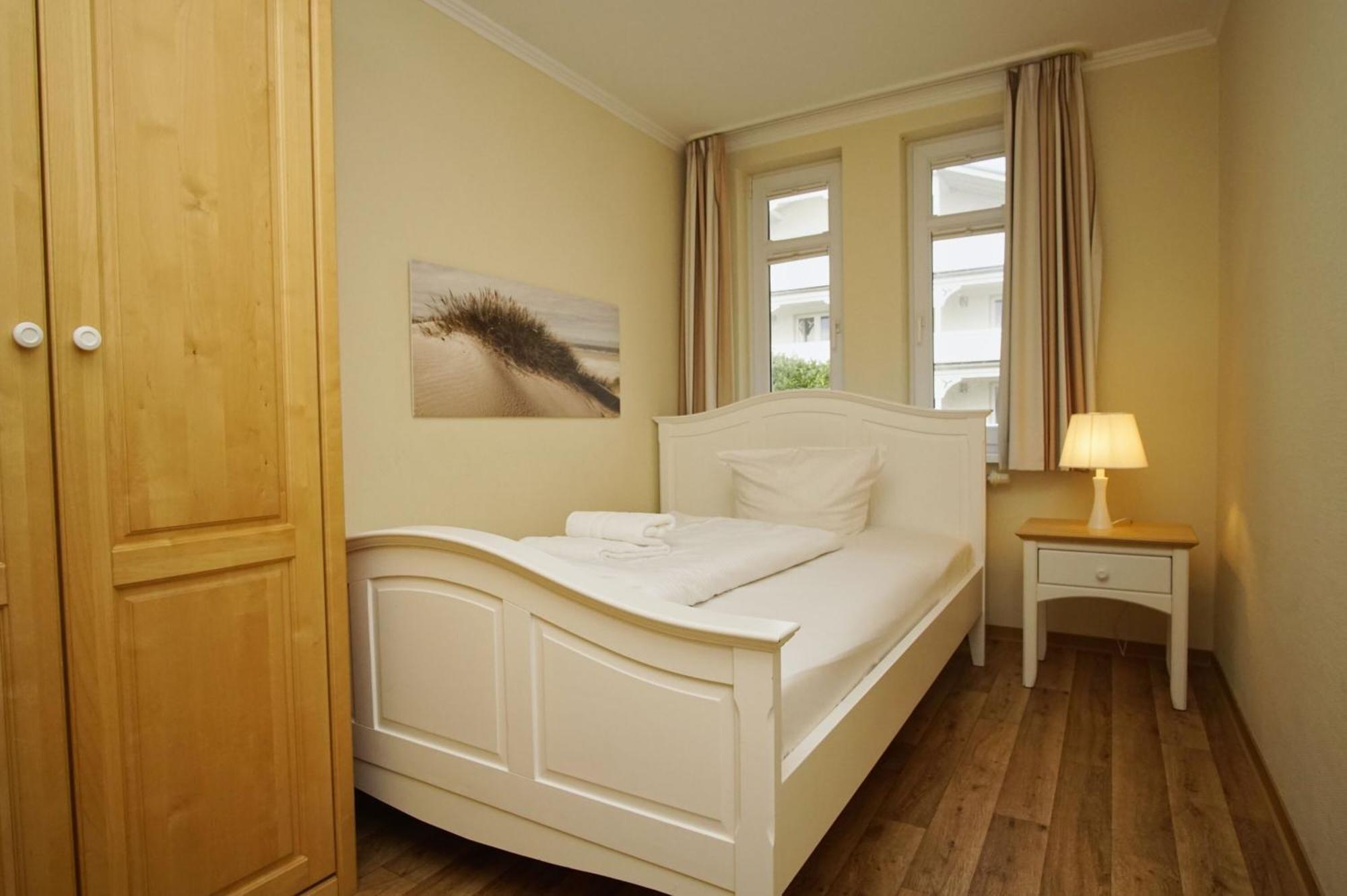 Mit Meerblick Und Balkon, Gratis Nutzung Vom Ahoi Erlebnisbad Und Sauna In Sellin - Meeresblick Fewo 38 Gohren Bagian luar foto